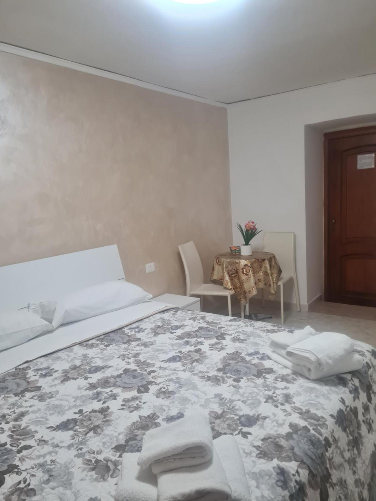 Casa Mery Napoli Bagian luar foto